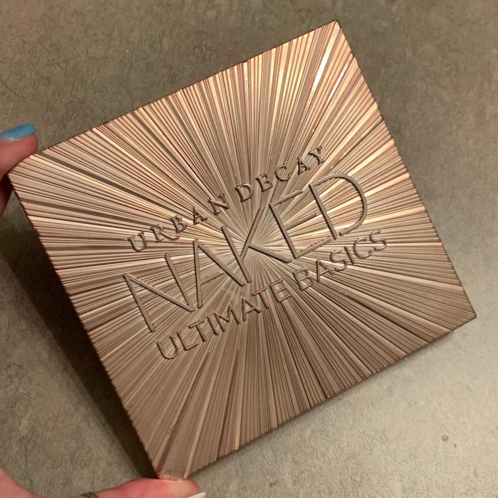Urban Decay Ultimate Basics Eyeshadow Palette